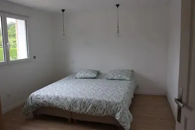 Un ou plusieurs lits dans un hébergement de l'établissement Maison en Normandie