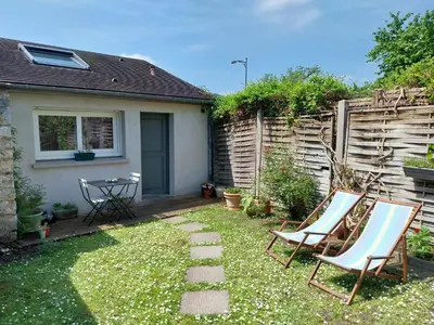 Jardin de l'établissement le prieuré reposant