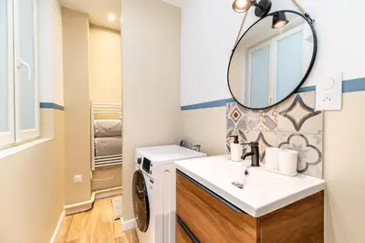 Salle de bains dans l'établissement Appartement Cosy Rouen