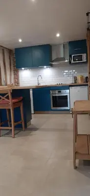 Cuisine ou kitchenette dans l'établissement Le Thuit - F2 Plain pied tout équipé à la ferme