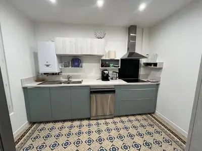 Cuisine ou kitchenette dans l'établissement Maison indépendante Chambly 3 chambres