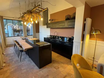 Cuisine ou kitchenette dans l'établissement La Petite Maison de Giverny - Dernière minute -Chambre dans Gîte 5 étoiles au Cœur du village