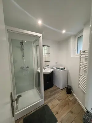 Salle de bains dans l'établissement Gîte Mer et Campagne