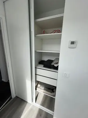 Un ou plusieurs lits dans un hébergement de l'établissement Appartement neuf 2 chambres 8 couchages - FETES INTERDITES proche sonelo