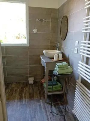 Salle de bains dans l'établissement Chambre de charme