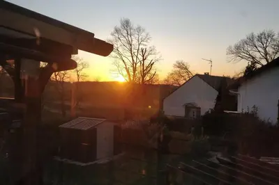 Lever ou coucher de soleil vu de la maison de vacances ou à proximité