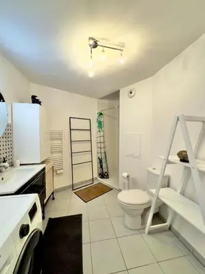 Salle de bains dans l'établissement Tranquillité à 30 min de Paris
