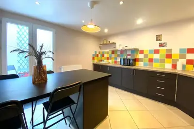 Cuisine ou kitchenette dans l'établissement The villa of the Impressionists