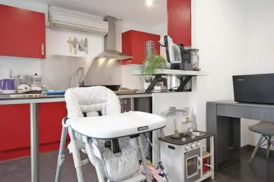 Cuisine ou kitchenette dans l'établissement Gîte l'Olivier
