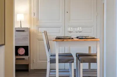 Cuisine ou kitchenette dans l'établissement Gary joli F2 au pied de la Gare de Rouen