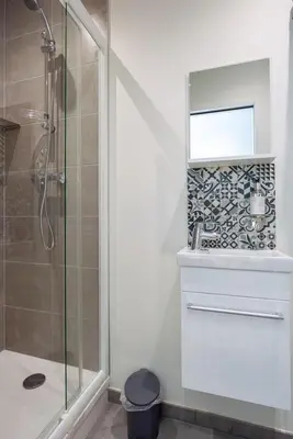 Salle de bains dans l'établissement Appartement 1 proche de la gare et du centre ville