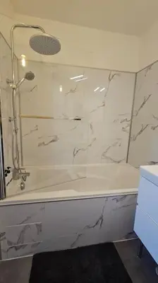 Salle de bains dans l'établissement Appartement proximité directe Rouen