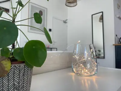 Salle de bains dans l'établissement Le Monde d'Elodie - Rouen Gare routière