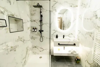 Salle de bains dans l'établissement La Confortable - Spacieux T3 familial 6pers - Bonn'appartts-sur-Seine