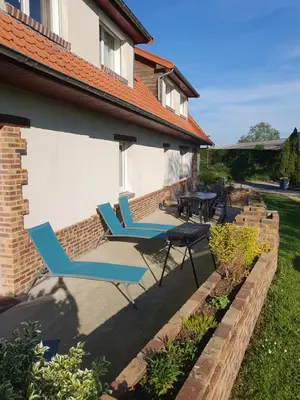 Jardin de l'établissement Le cottage des quatre vents