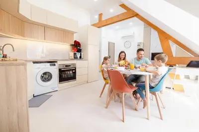 Cuisine ou kitchenette dans l'établissement Coup de Coeur des Voyageurs - Propre, confort et Entrer autonome - Bonn'appartts-sur-Seine