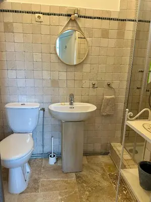 Salle de bains dans l'établissement Le cottage à 40 min de Paris
