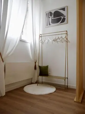 Plan de l'établissement Le Blum Studio *Hyper-Centre* avec *CANAL PLUS*