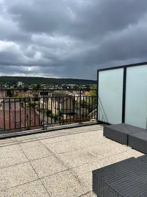 Balcon ou terrasse dans l'établissement Appartement 3P Gare Terrasse et Parking privé