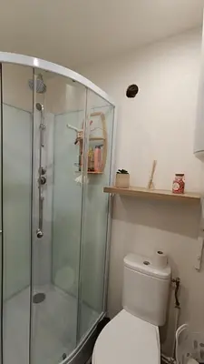 Salle de bains dans l'établissement Chez Rosalia et Guillaume