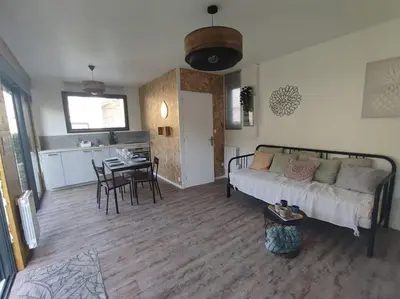 Cuisine ou kitchenette dans l'établissement Cocon SPA de Rouen