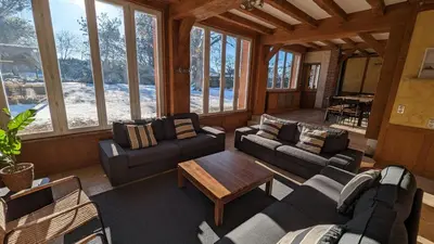 Coin salon dans l'établissement Villa Evasion