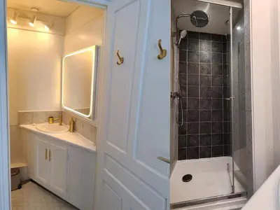Salle de bains dans l'établissement Appartement Le Baron Cœur de Rouen - Normandie