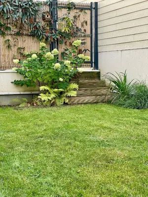 Jardin de l'établissement Modern family 3 bedroom apartment in the center of Maisons-Laffitte