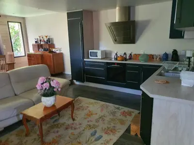Cuisine ou kitchenette dans l'établissement Cottage agréable et chaleureux
