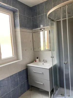 Salle de bains dans l'établissement Charmante Maison Normande