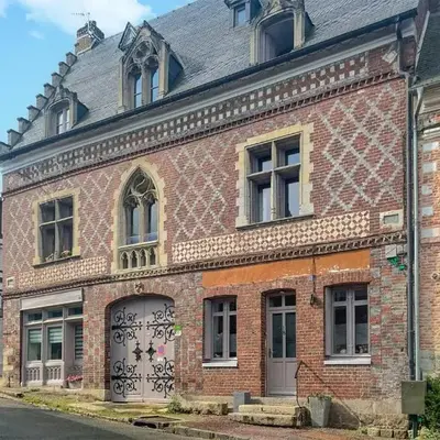 Awesome Home In Arques La Bataille