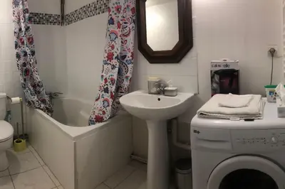 Salle de bains dans l'établissement Charmant logement à Déville proche université