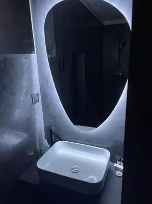 Salle de bains dans l'établissement Le Cocon des Granges - Suite Sauna Jaccuzi SPA