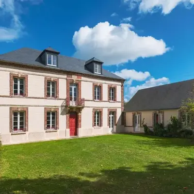 La Baronnerie Normande - Piscine et jacuzzi