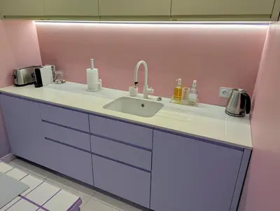 Cuisine ou kitchenette dans l'établissement Pop Castle à Chantilly