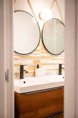 Salle de bains dans l'établissement Appartement Rénové
