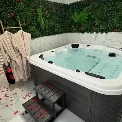 Jacuzzi sauna 5min pied gare