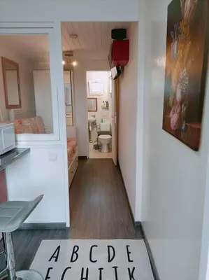 Salle de bains dans l'établissement Studio fonctionnel au calme