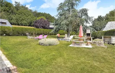 Jardin de l'établissement 2 Bedroom Lovely Home In Marques
