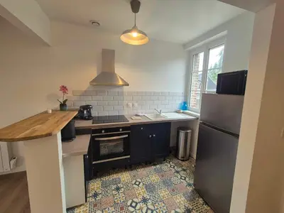 Cuisine ou kitchenette dans l'établissement Maison Les 4 Mers