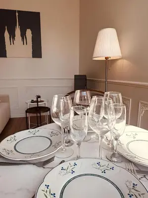 Boissons dans l'établissement St Croix Appartement style Haussmannien lumineux 