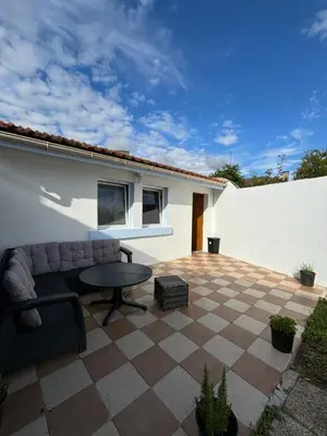 Coin salon dans l'établissement Maison à Mantes la jolie