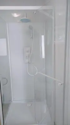 Salle de bains dans l'établissement Appartement meublé neuf, près de Paris et Beauvais