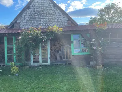 Jardin de l'établissement Grande Maison en bord de Seine