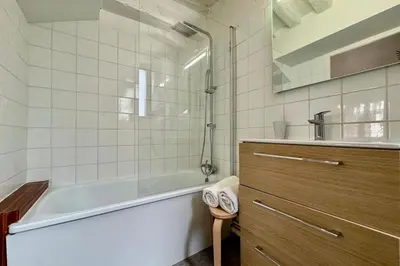 Salle de bains dans l'établissement Julia un véritable cocon au coeur de la ville
