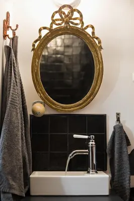 Salle de bains dans l'établissement Les Petites Suites Dieppoises - La Tanière du Loup