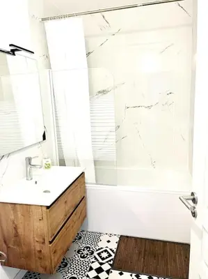 Salle de bains dans l'établissement Ferme Cosy et Paisible au Bord de l'Eure