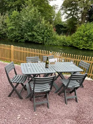 Jardin de l'établissement Eau gîte