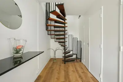 Plan de l'établissement Duplex apartment downtown with parking