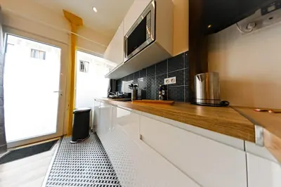 Cuisine ou kitchenette dans l'établissement Gare - La Boutique Beauvoisine